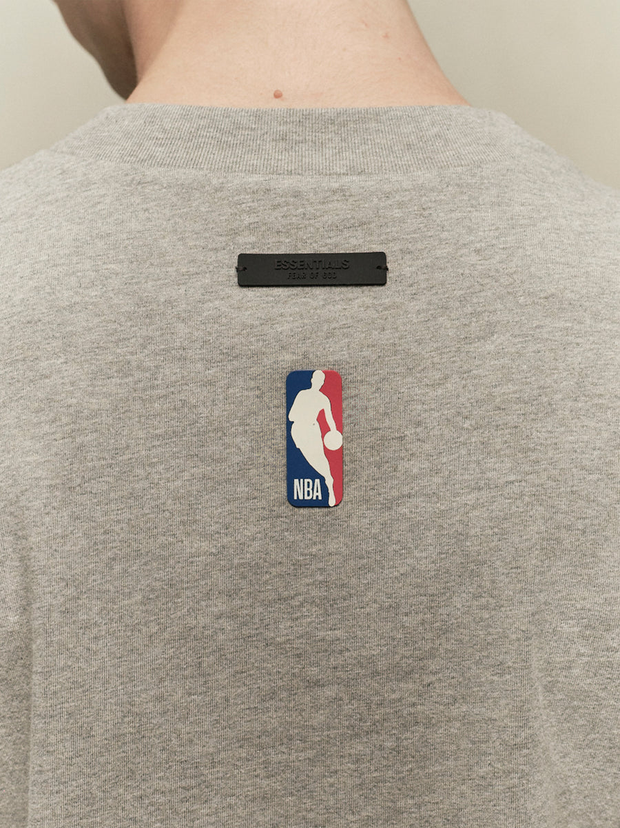 ESSENTIALS BULLS TEE
