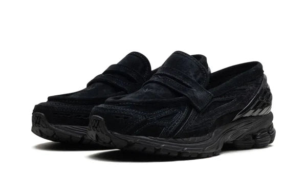 New Balance 1906L Black Suede