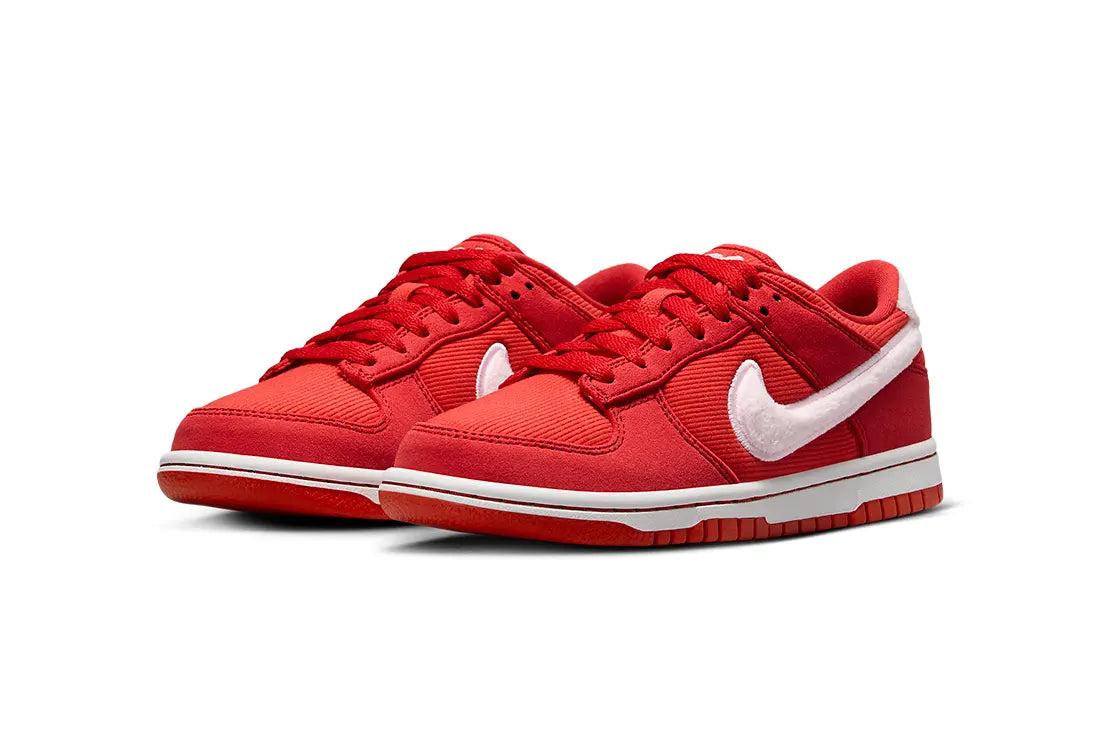 NIKE DUNK LOW VALENTINE SOLE MATE