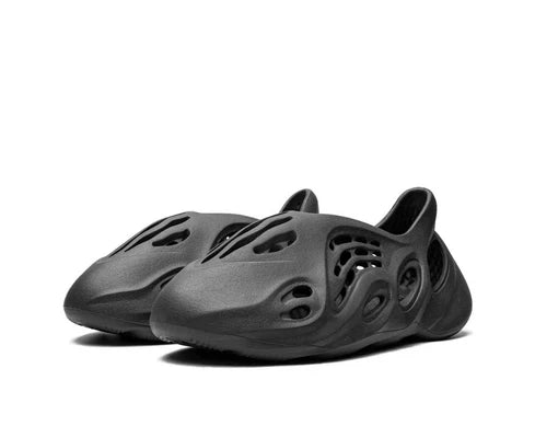 ADIDAS YEEZY FOAM RNNR ONYX