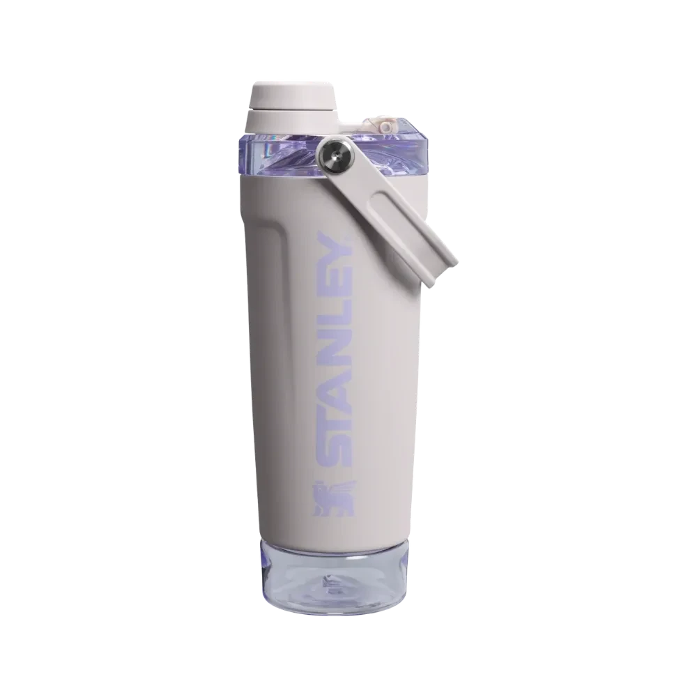 Stanley The Vitalize™ Shaker Bottle 20 OZ Sahara