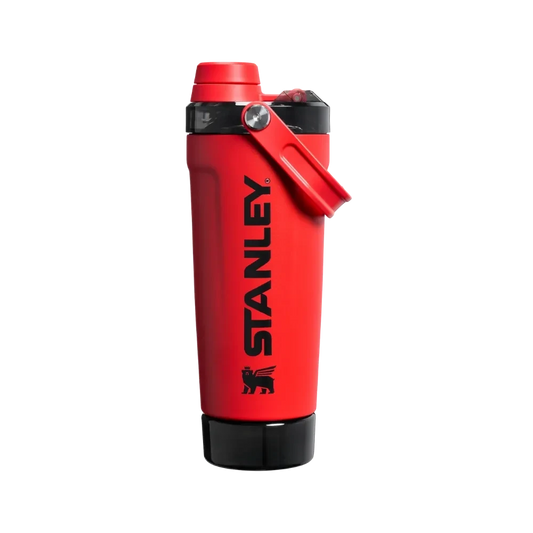 Stanley The Vitalize™ Shaker Bottle 20 OZ Chili Black