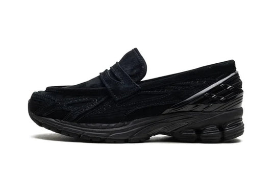 New Balance 1906L Black Suede