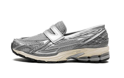 New Balance 1906L Metallic Silver