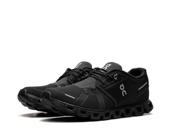 ON RUNNING CLOUD 5 ALL BLACK