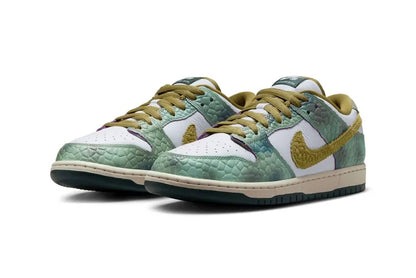 NIKE SB DUNK LOW ALEXIS SABLONE CHAMELEON