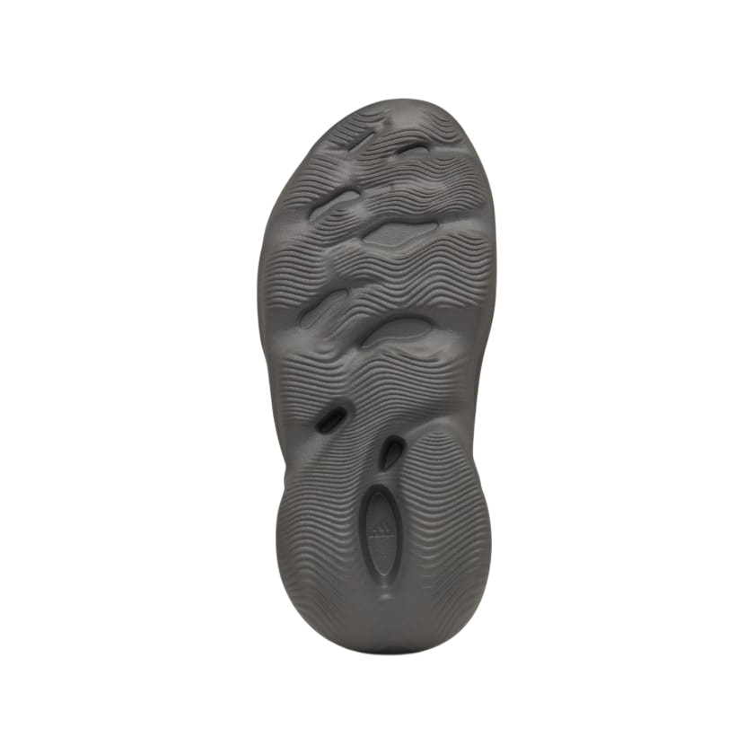YEEZY FOAM RNR CARBON