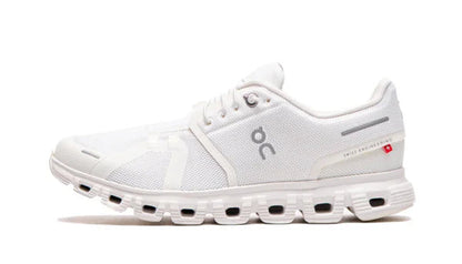 On Running Cloud 6 All White