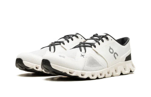 On Running Cloud X 3 Ivory Black