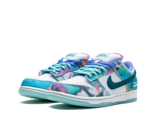 Nike SB Dunk Low Futura Laboratories Bleached Aqua
