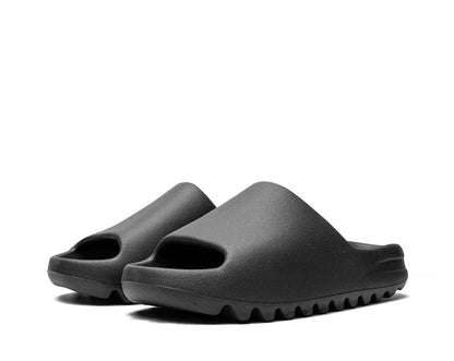 YEEZY SLIDES ONYX